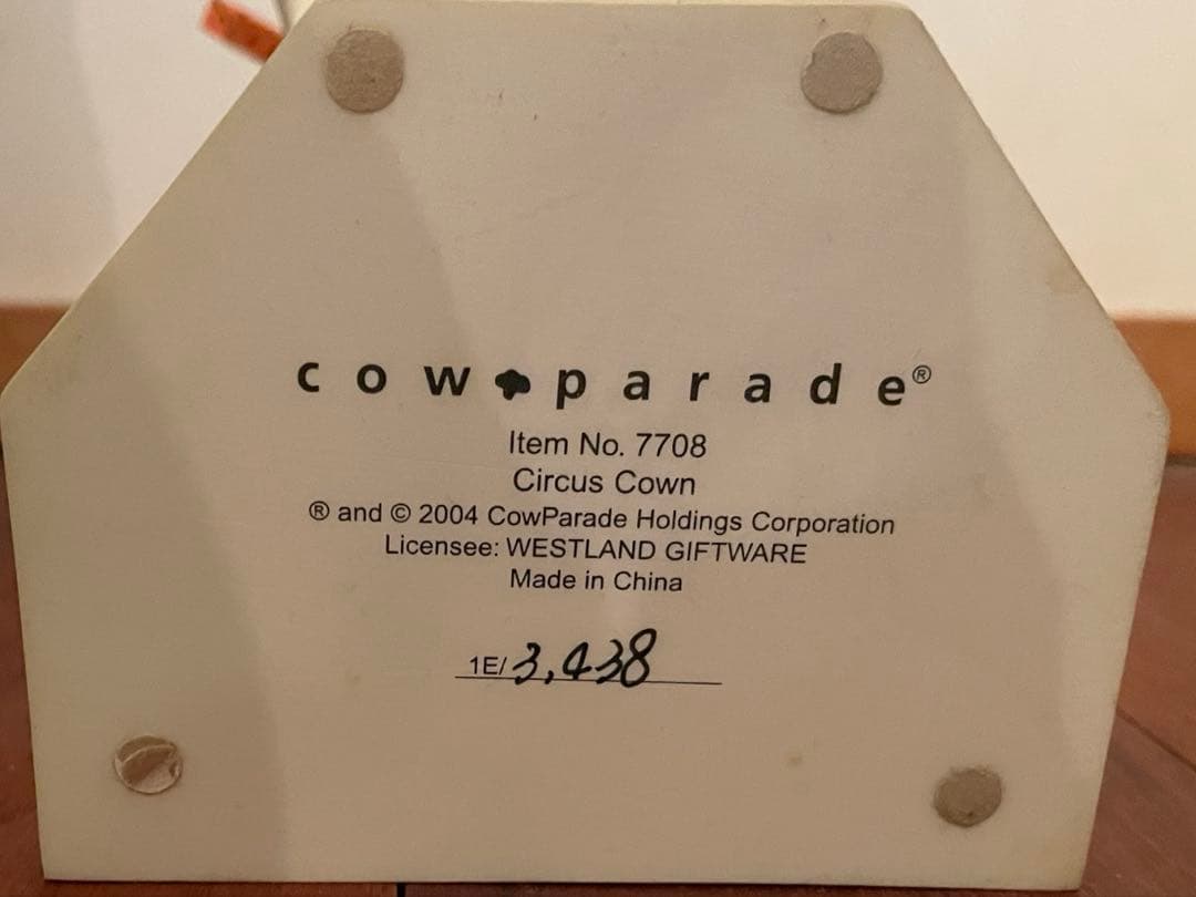 cowparade Circus Cown シリアルナンバー入り