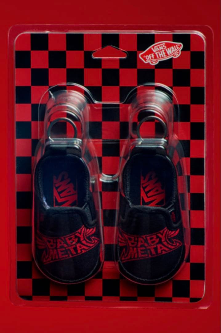 BABYL x VANSコラボ THE ONE 限定キーホルダー