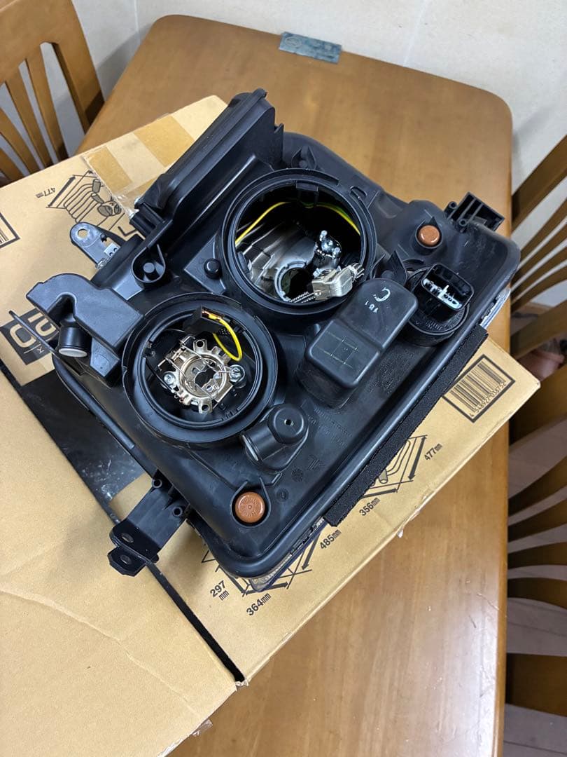 美品/エブリー　エブリィ　DA17W　ヘッドライト　左側　HID