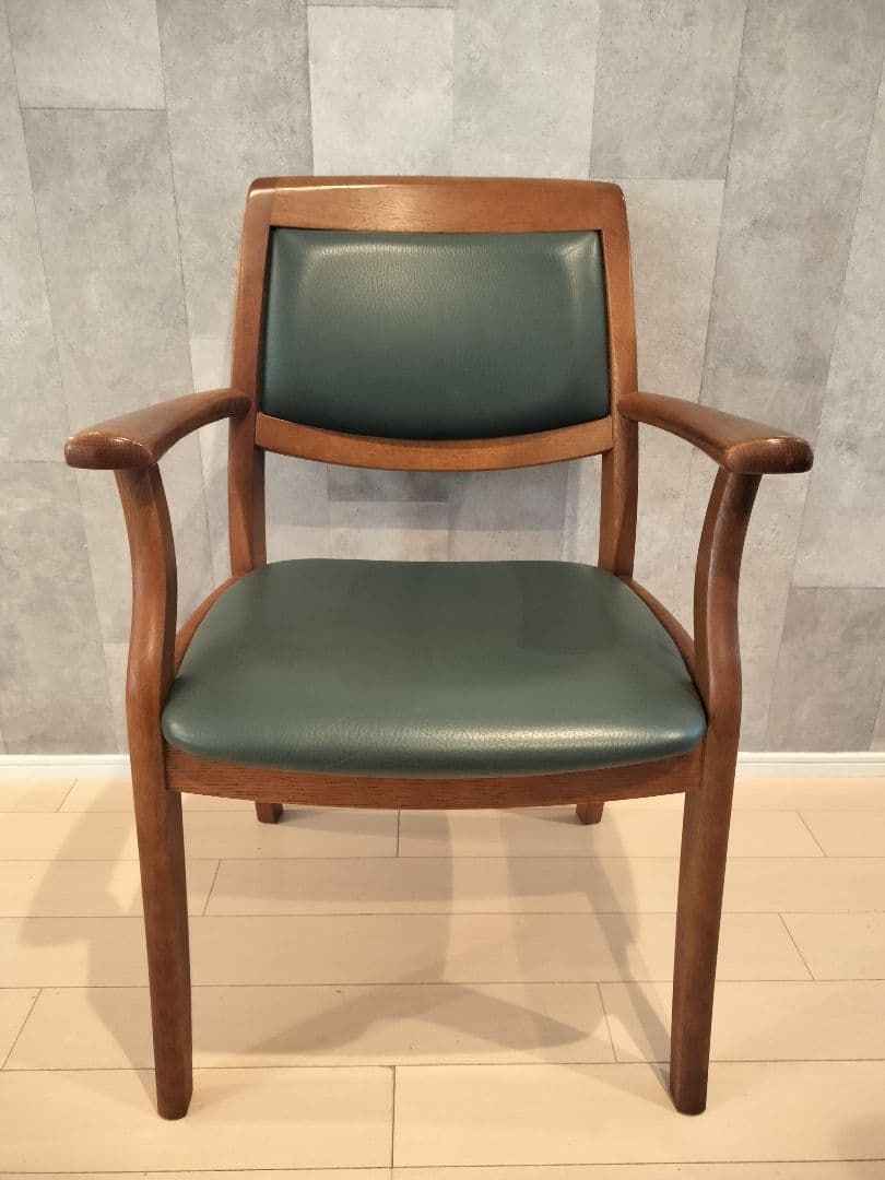 飛騨家具 シラカワ shirakawa アーム付きダイニングチェア 椅子