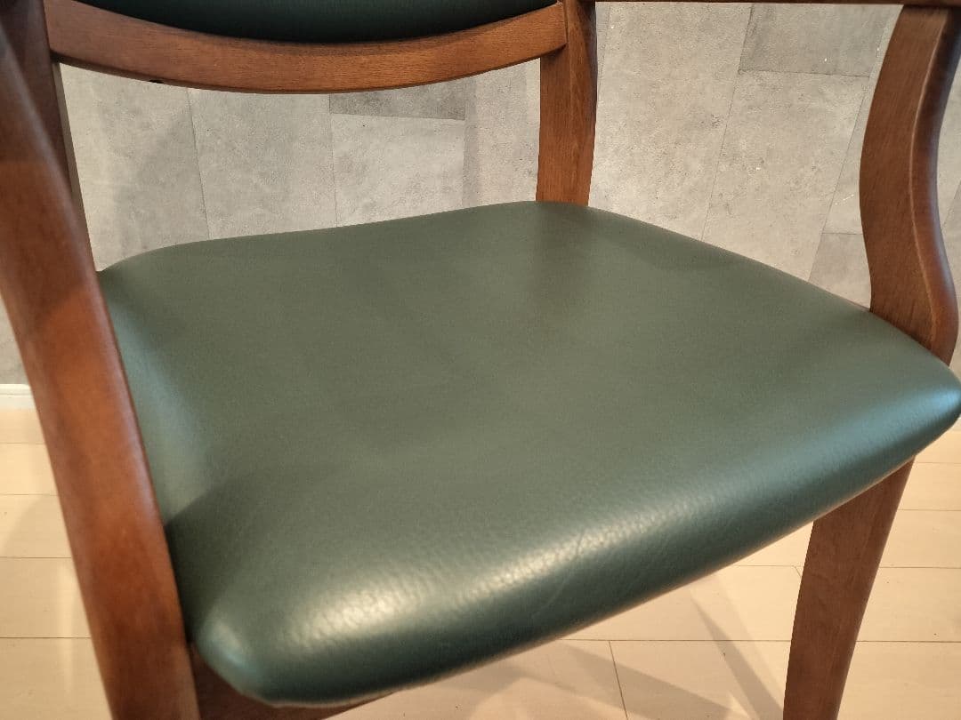 飛騨家具 シラカワ shirakawa アーム付きダイニングチェア 椅子