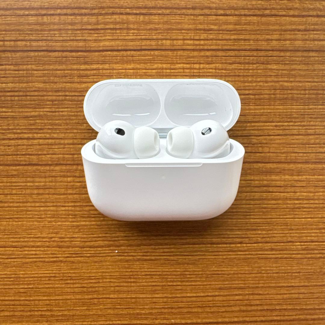 AirPods Pro3本体 ホワイト 充電ケース付き