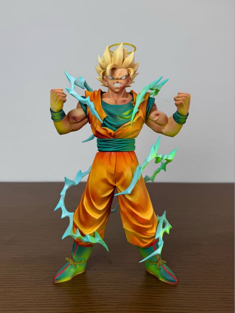 ドラゴンボール 孫悟空リペイント 三次元彩色　フィギュア