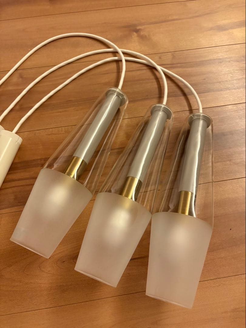 3灯ペンダントライト クリアガラス・マットホワイト　大光電機　　LED