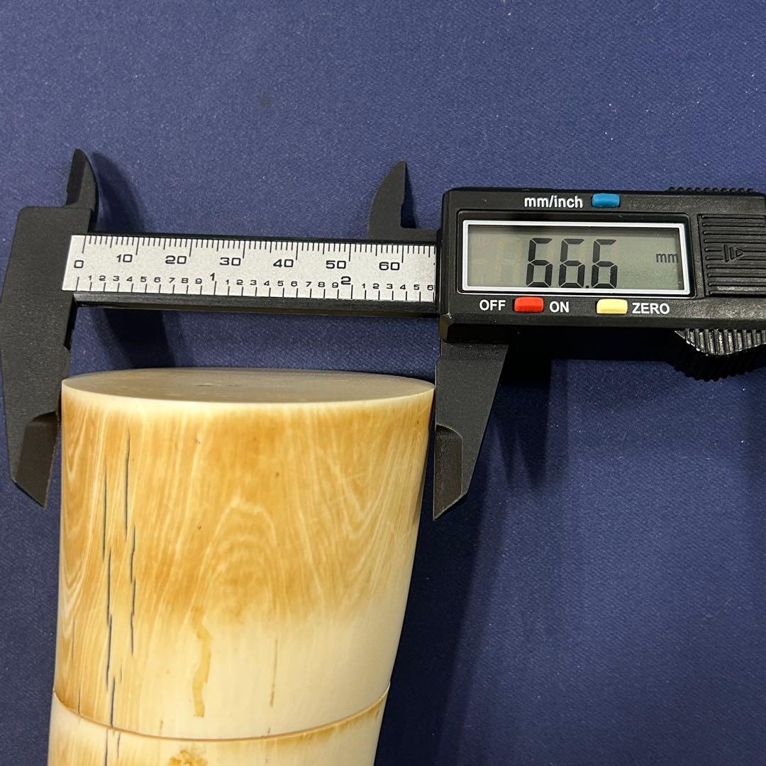 東*堂様 象牙風 ハンコ置き 印鑑置 総重量331.2g 縦約82.4㎜ 横約6