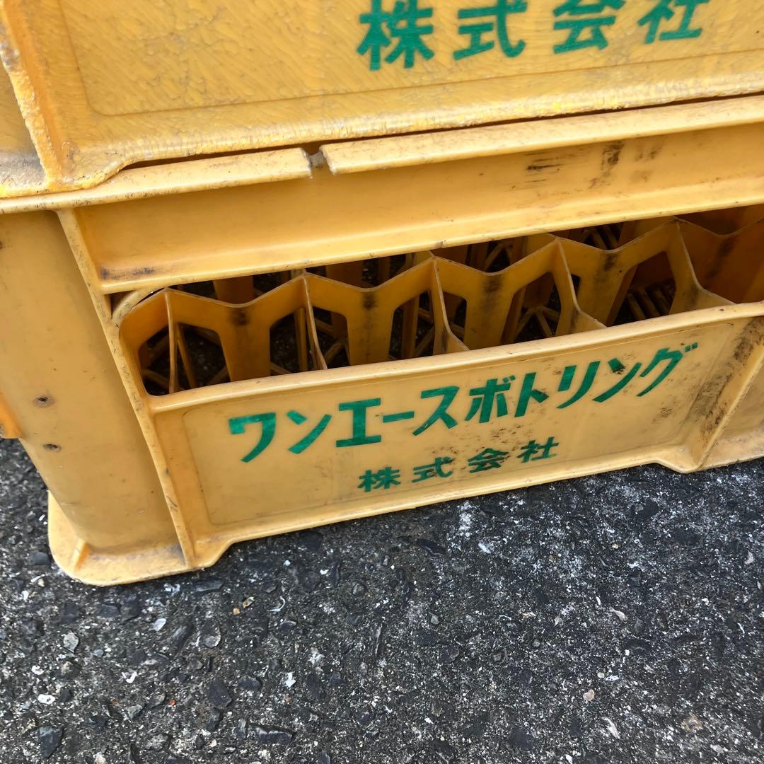 ジュース瓶ケース 8個　コンテナ　ケース　ボックス　ビールケース 昭和レトロ　②
