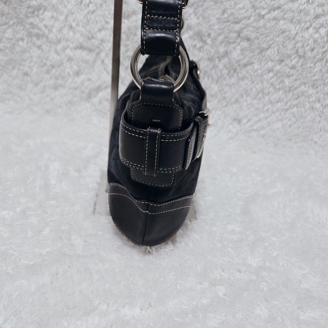 COACH シグネチャー ワンショルダーバッグ 黒 F07077