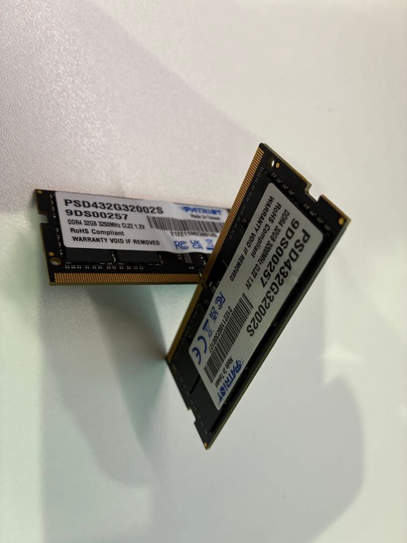 4GB DDR4 SO-DIMM メモリー 3200MHz x 2