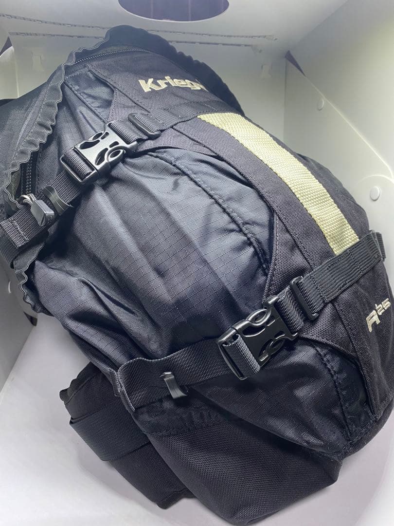 held、クリーガ R25 バックパック　初代レア品　ハーネスポケット付き