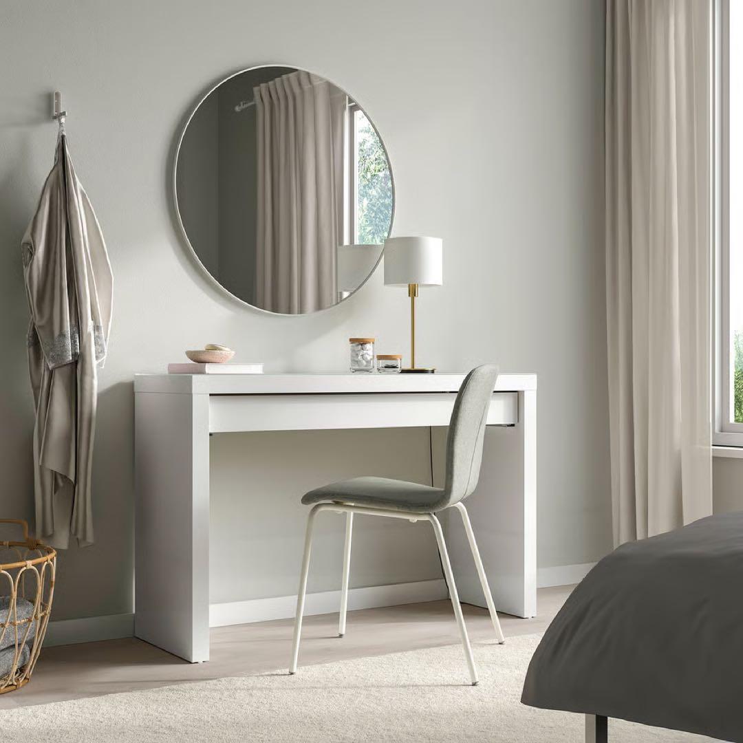 IKEA マルム　MALM