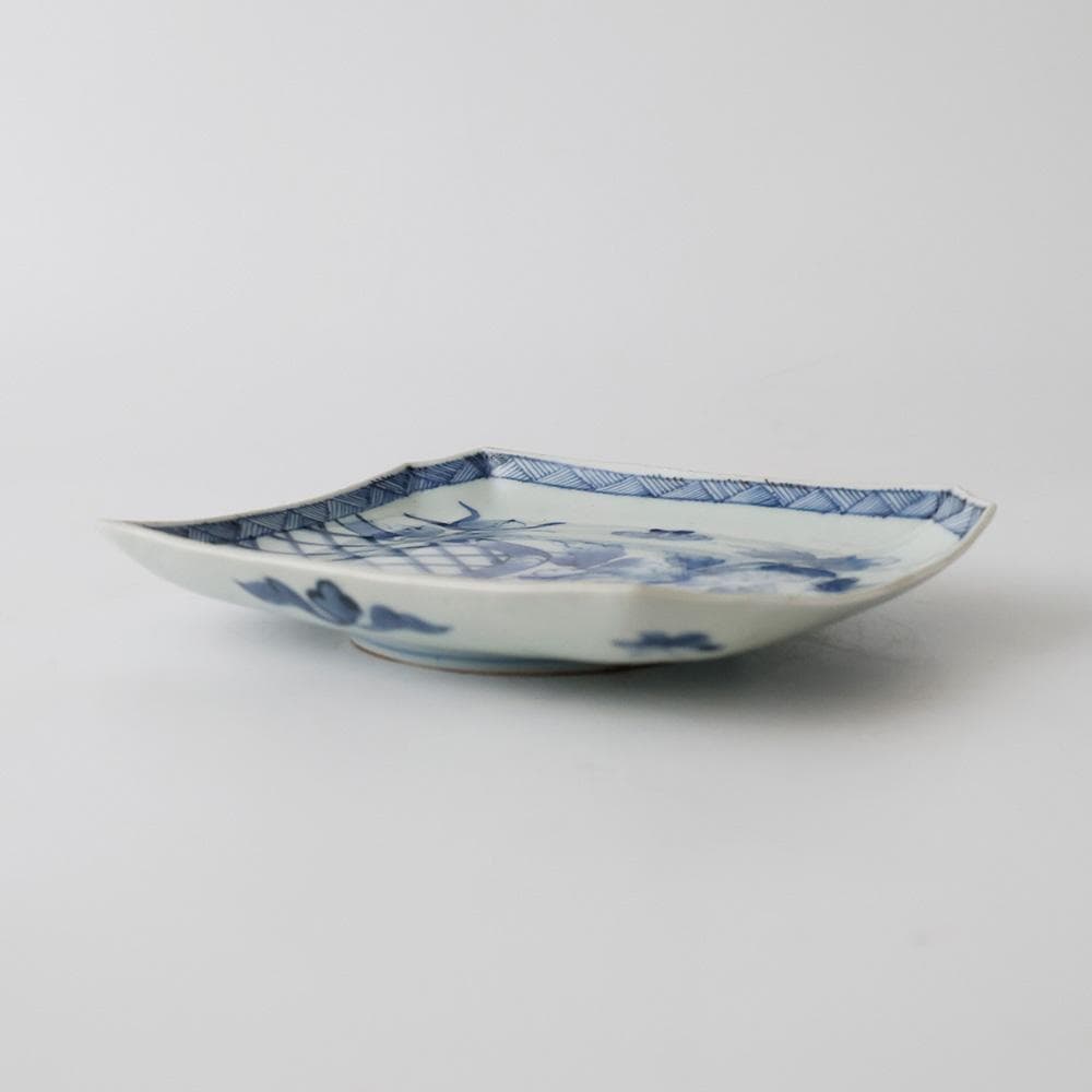 江戸後期幕末 明治時代 古伊万里 有田焼 染付 花蝶図 角切四方皿 時代箱黄布