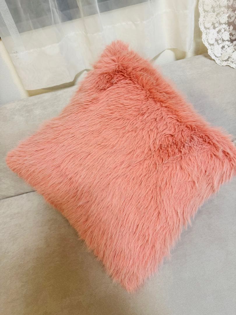 新品未使用 インポート フェイクファークッション 50cm ピンクセレクト購入