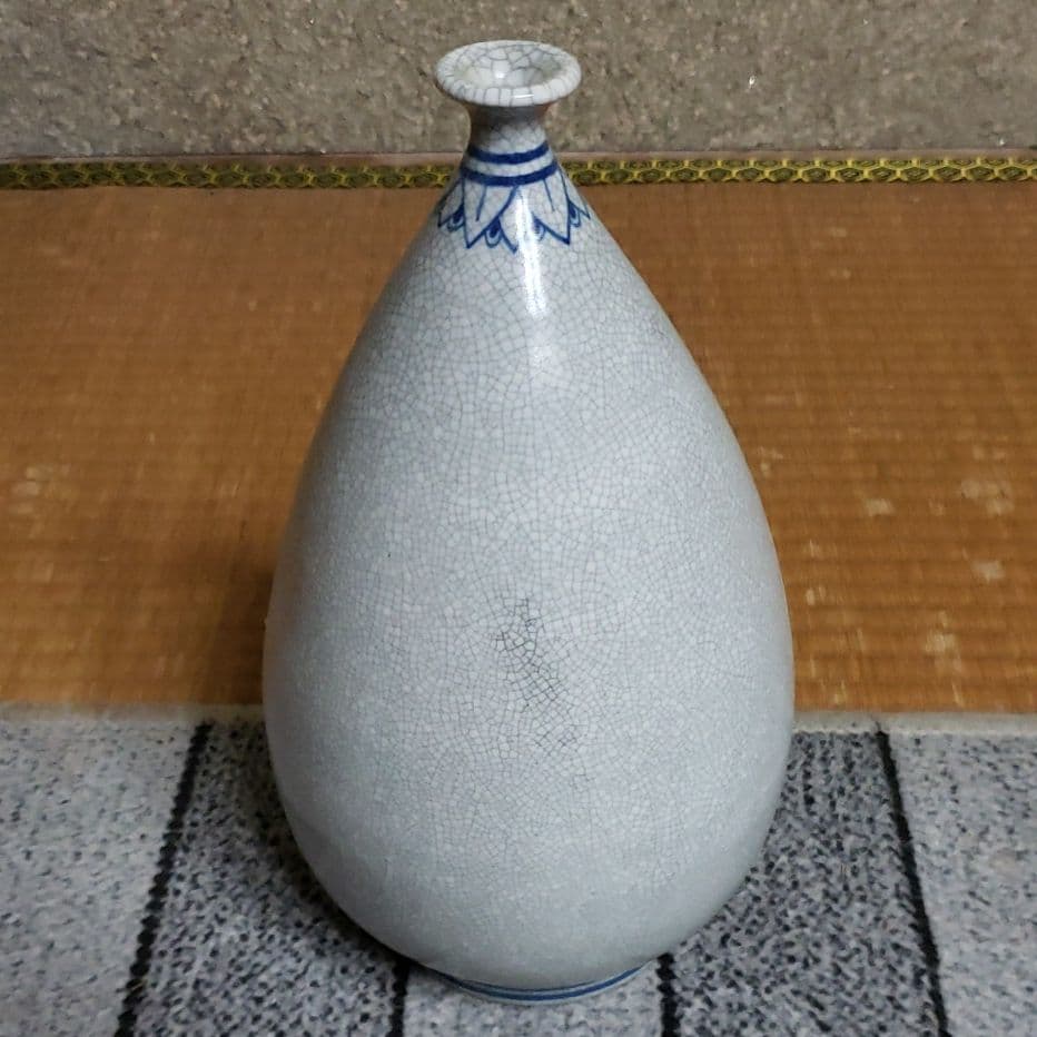 花瓶 一輪挿し