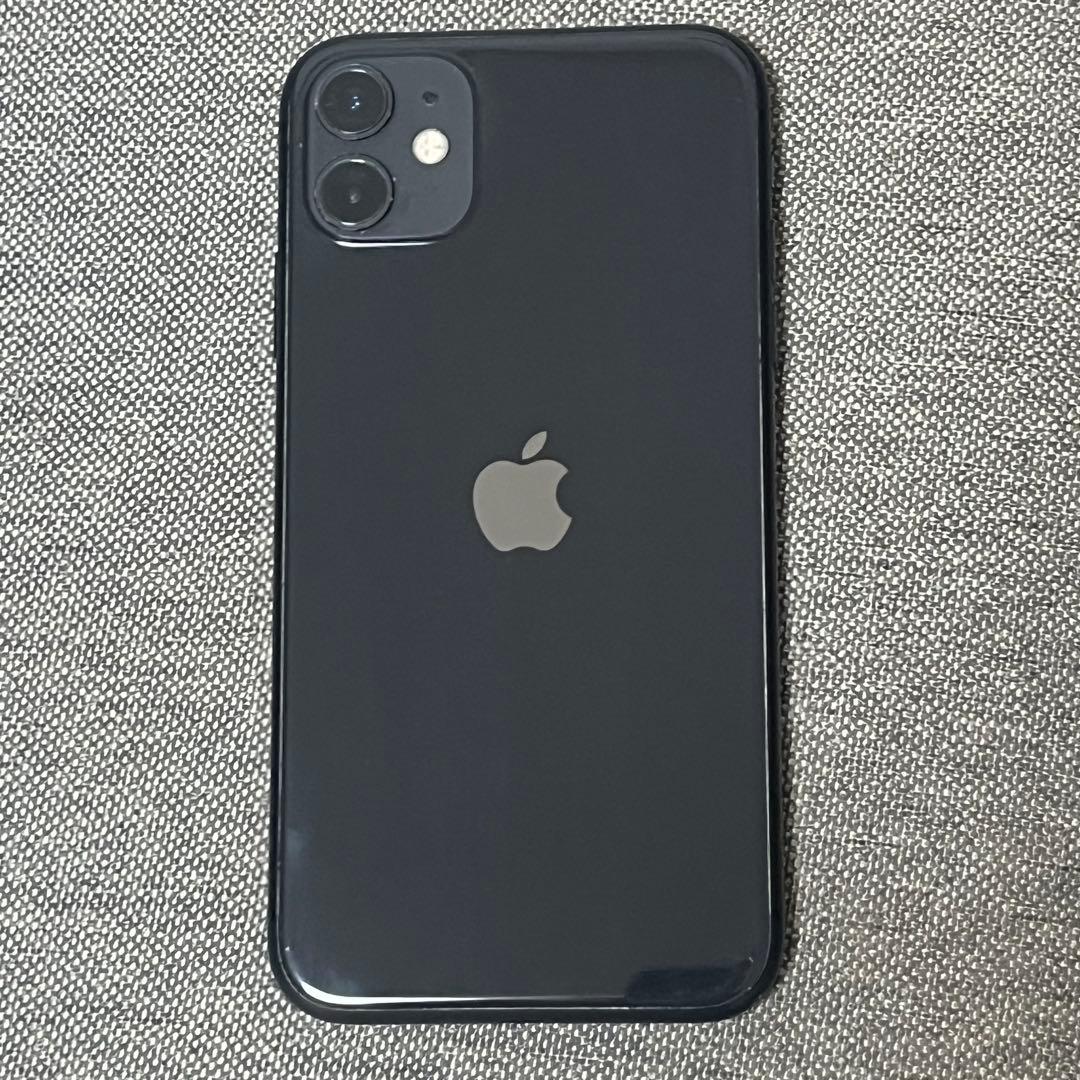 iPhone11 128G ブラック SIMフリー バッテリー82%