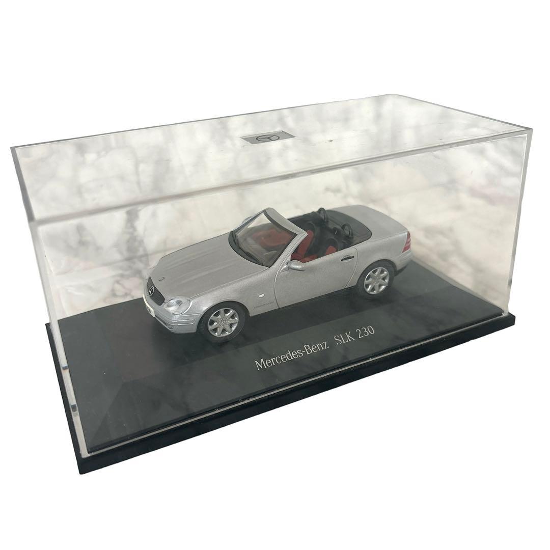 【新品未使用】メルセデスベンツ❤ミニカー　1/43　SLK230　即購入可能