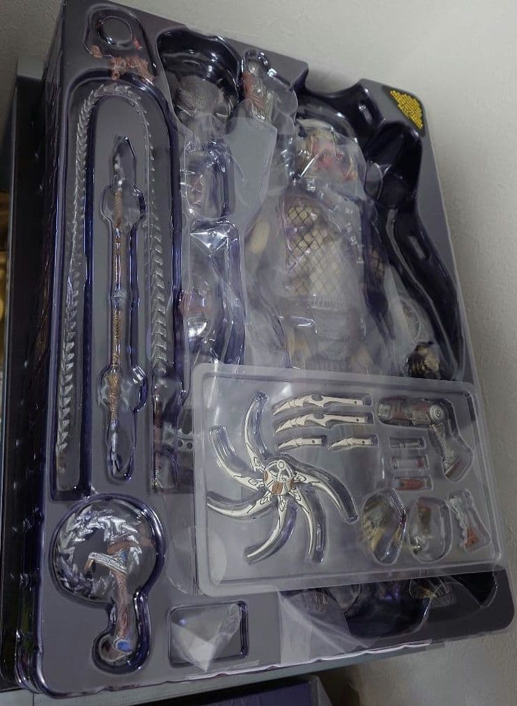 ホットトイズ1/6ウルフ・プレデター（2019年版）
