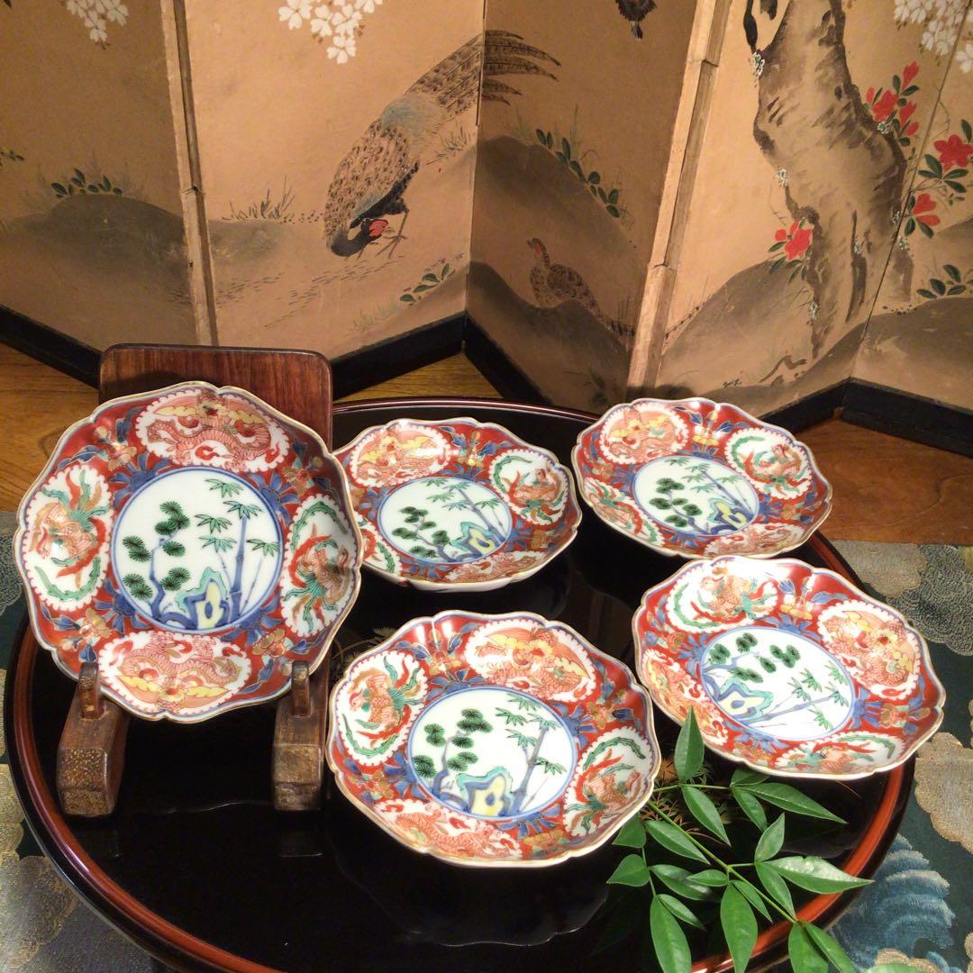 A608 古伊万里　極上赤絵　窓絵に団龍鳳凰紋様　綾花型　金縁　小皿5枚（箱付）