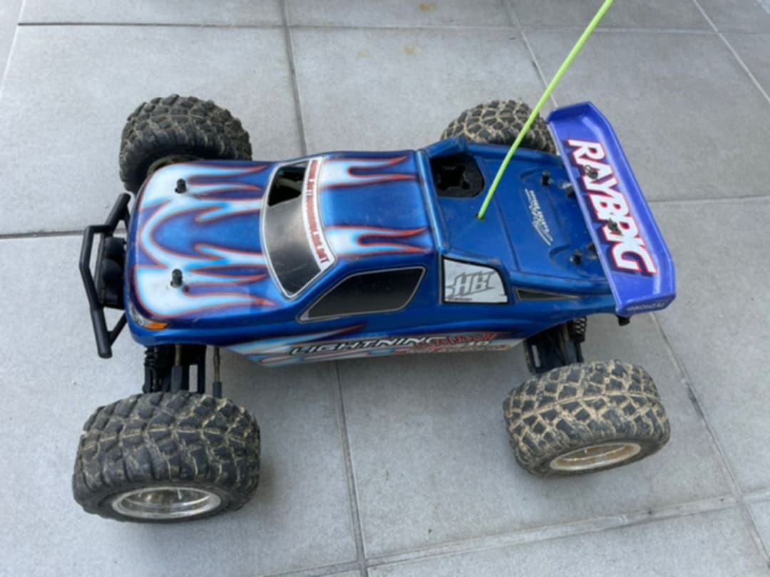 【hpi-racing】LIGHTNING StADiUM10