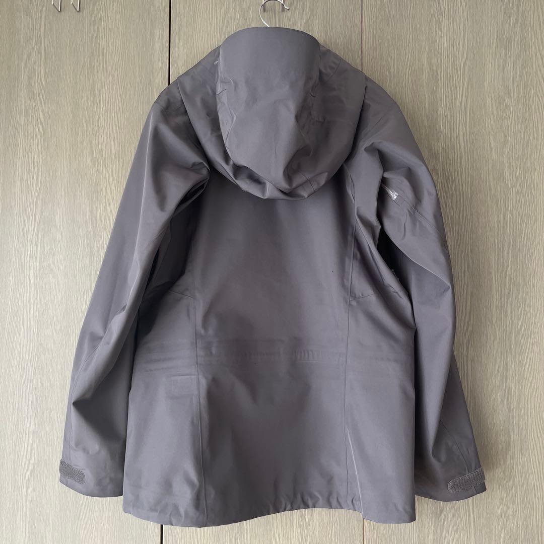 HOUDINI Women’s D Jacket XS Wolf Grey