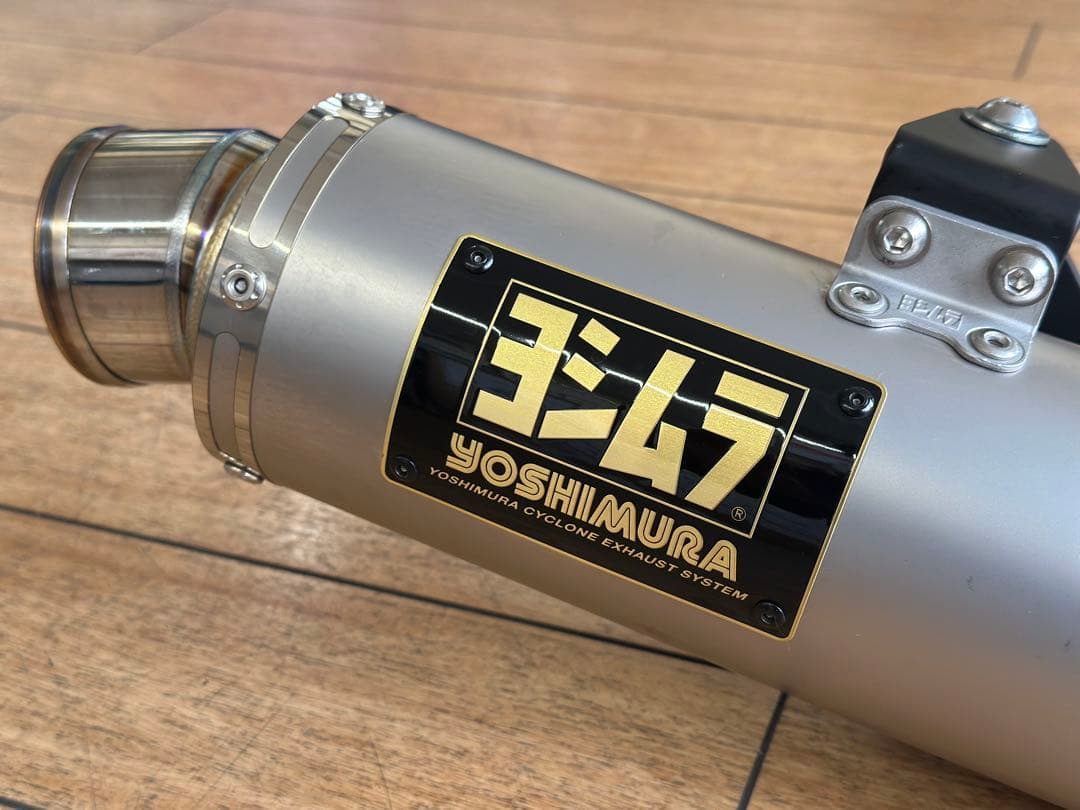 ヨシムラGP-MAGNUMサイクロンマフラー　ホンダ　スーパーカブC125 美品