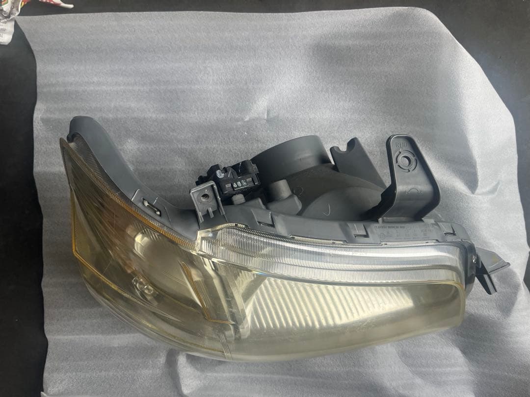 ヘッドライトユニット左右 タウンエース　ライトエースバン　s412m s402m