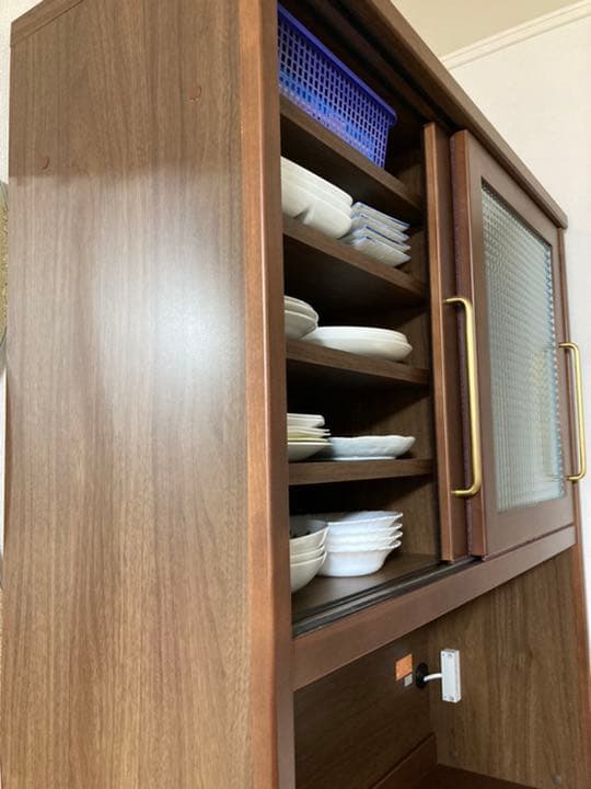 美品　リビングハウス　食器棚
