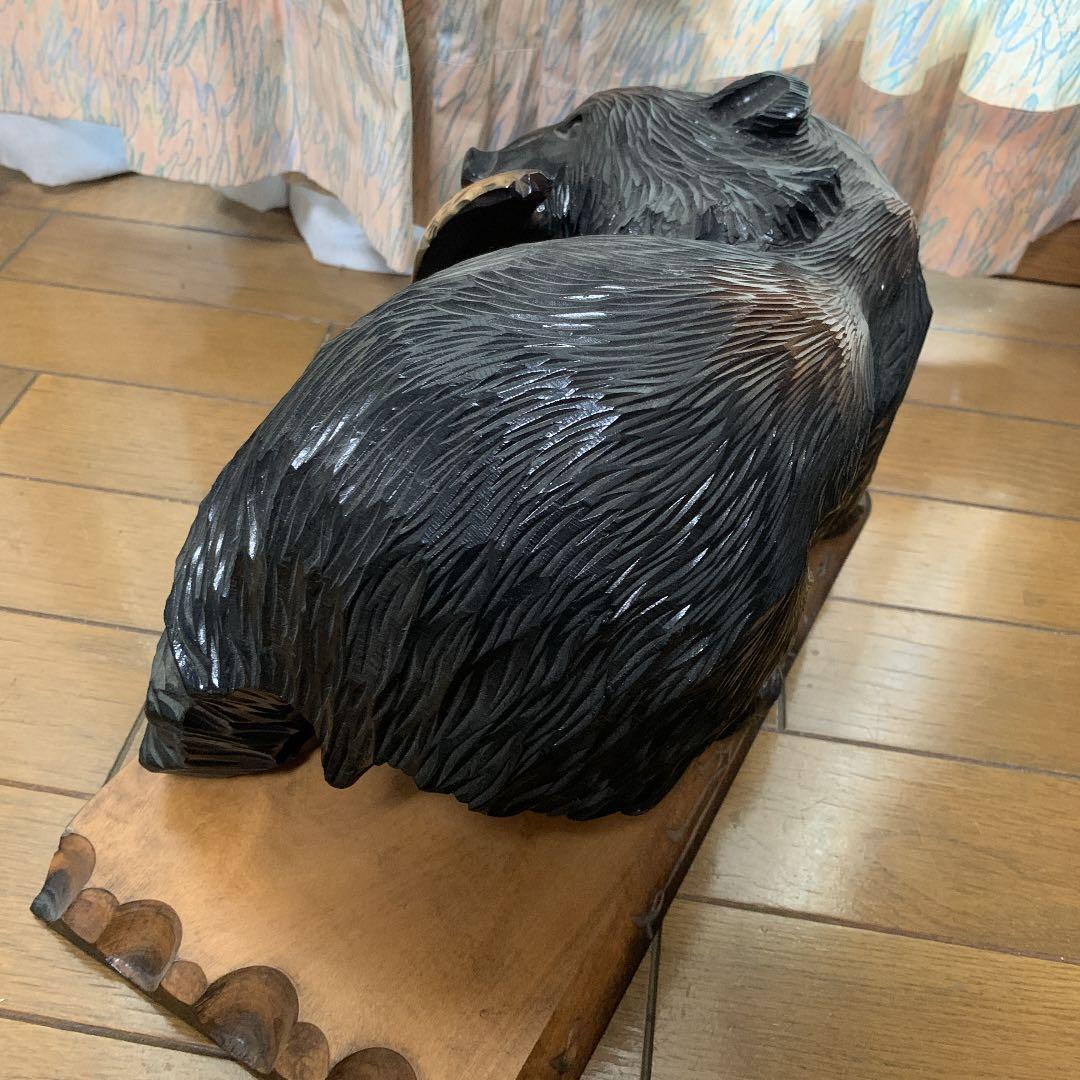 72  熊　木彫り