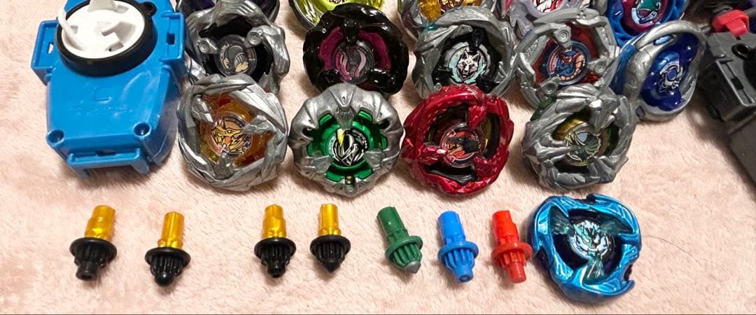 BAYBLADE x まとめ売り　25個他　公式スタジアムつき