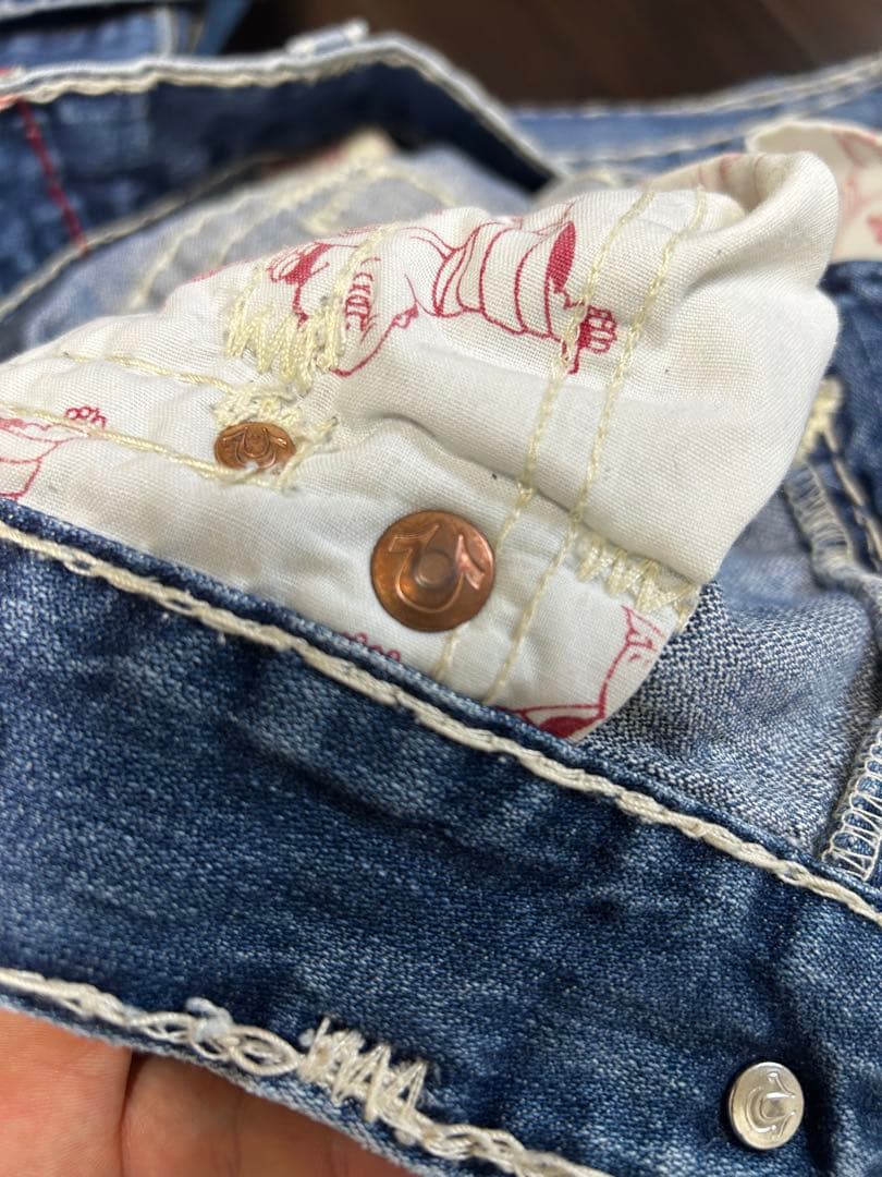 True Religion Ricky Super T トゥルーレリジョン