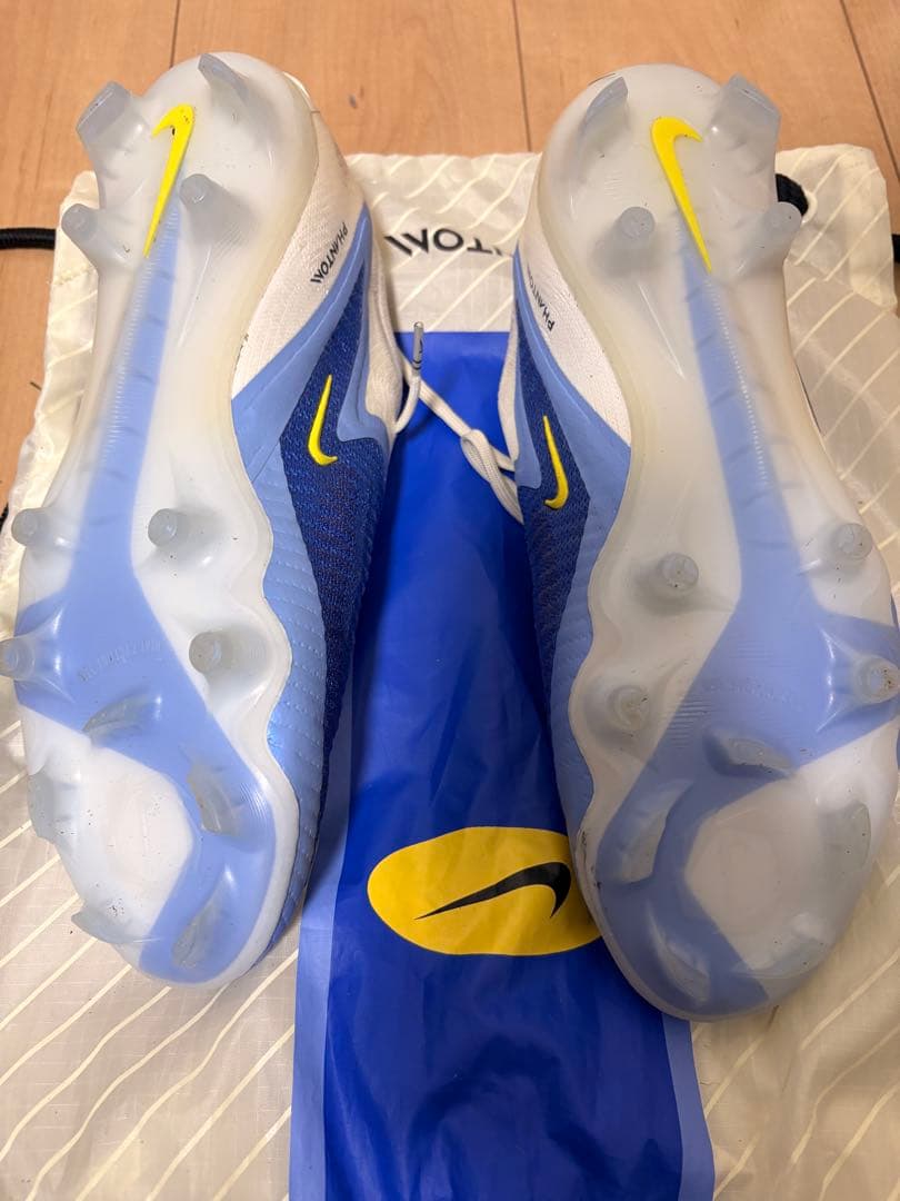 シューズ NIKE PHANTOM GT FG