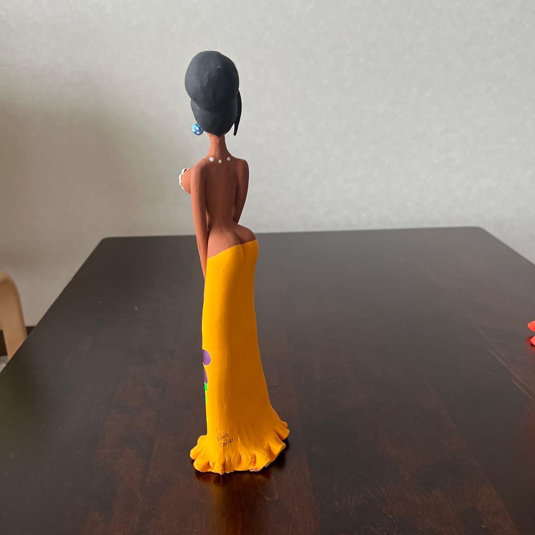 人形　ベネズエラ　陶器