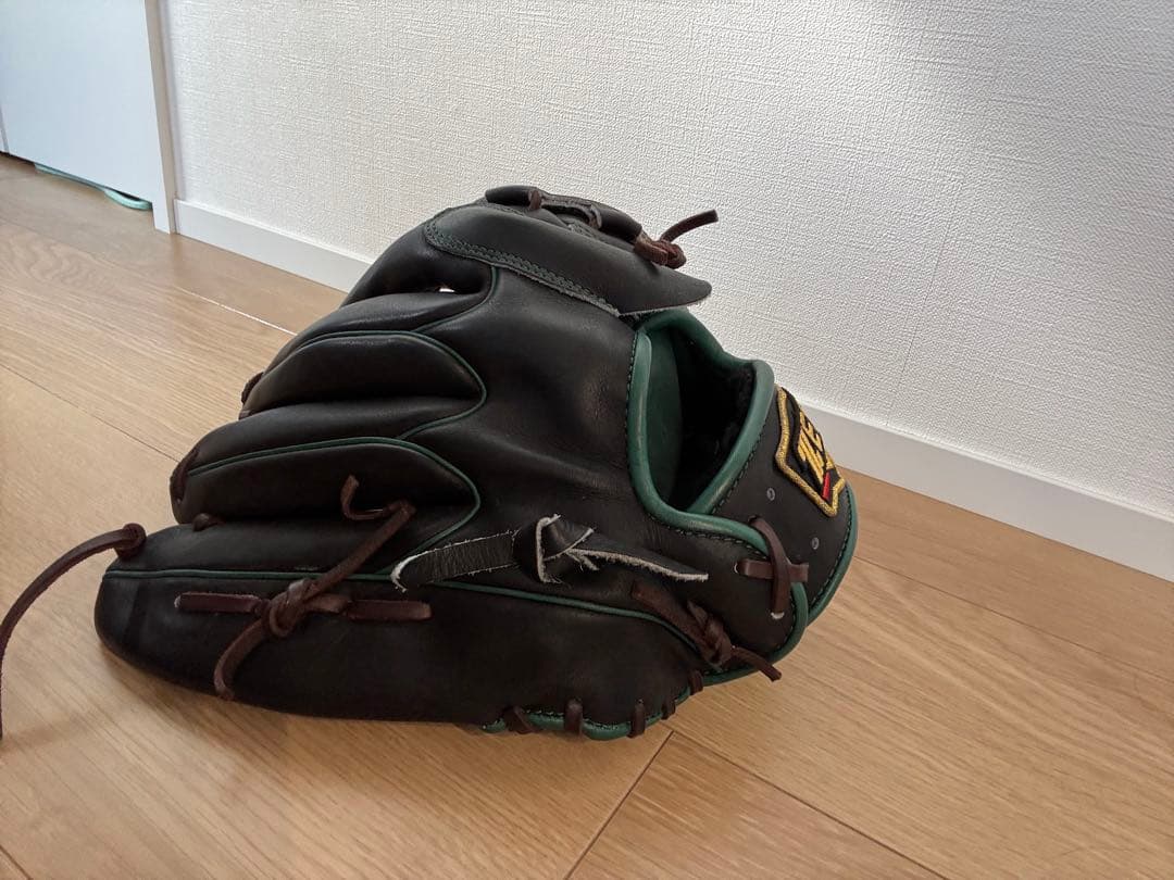 野球グローブ ３個セット売り