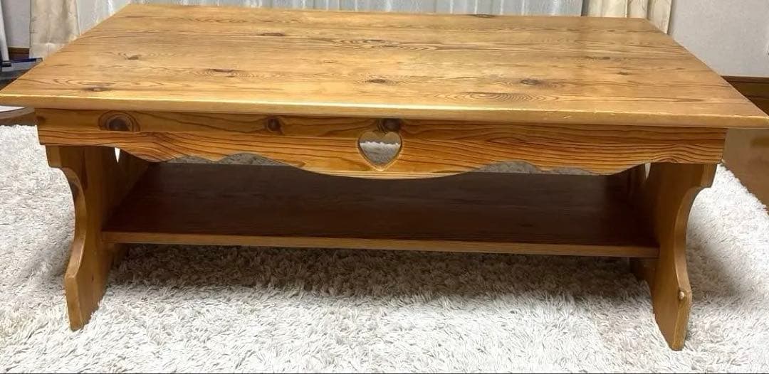 カントリー ハート型のくり抜きローテーブル　コーヒーテーブル