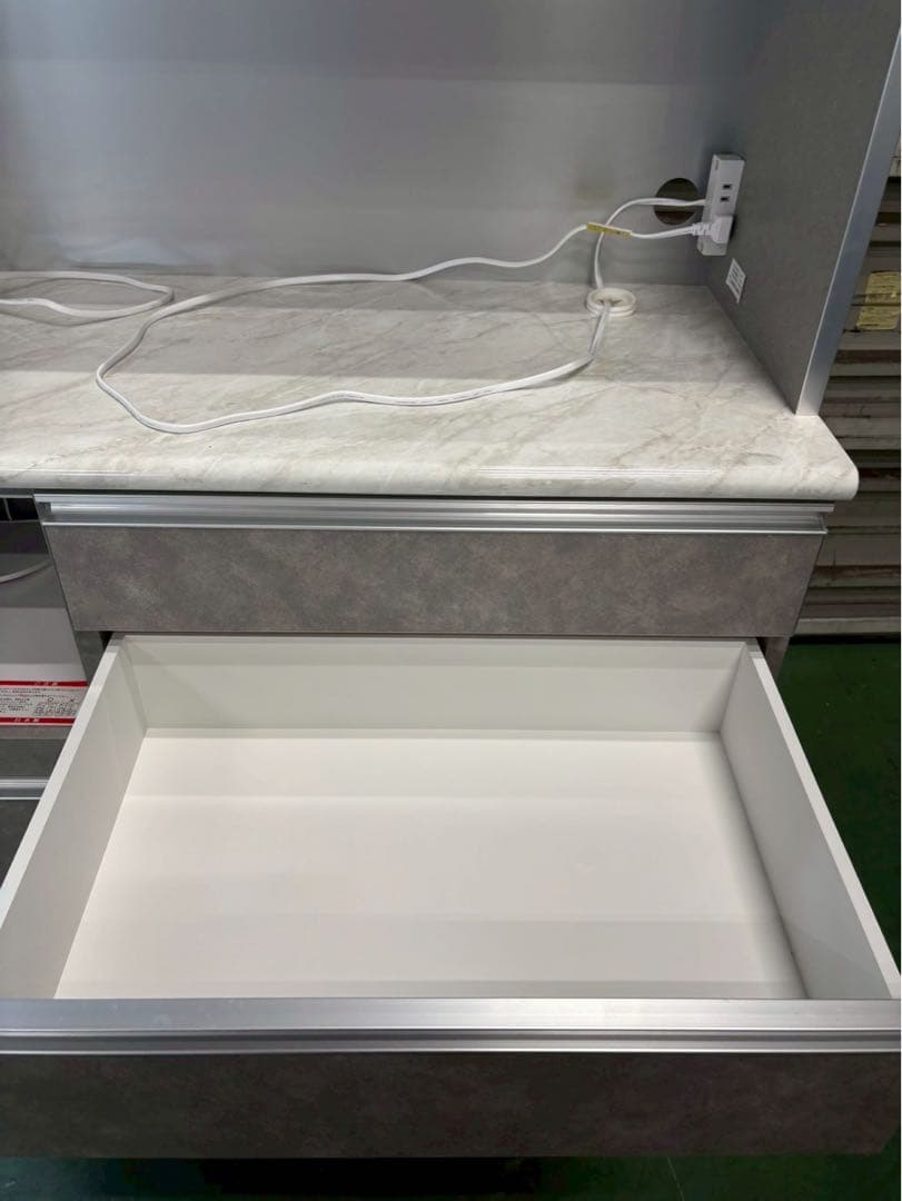 【美品】 古賀家具工業 キッチンボード 食器棚 人気 グレー 2022年製