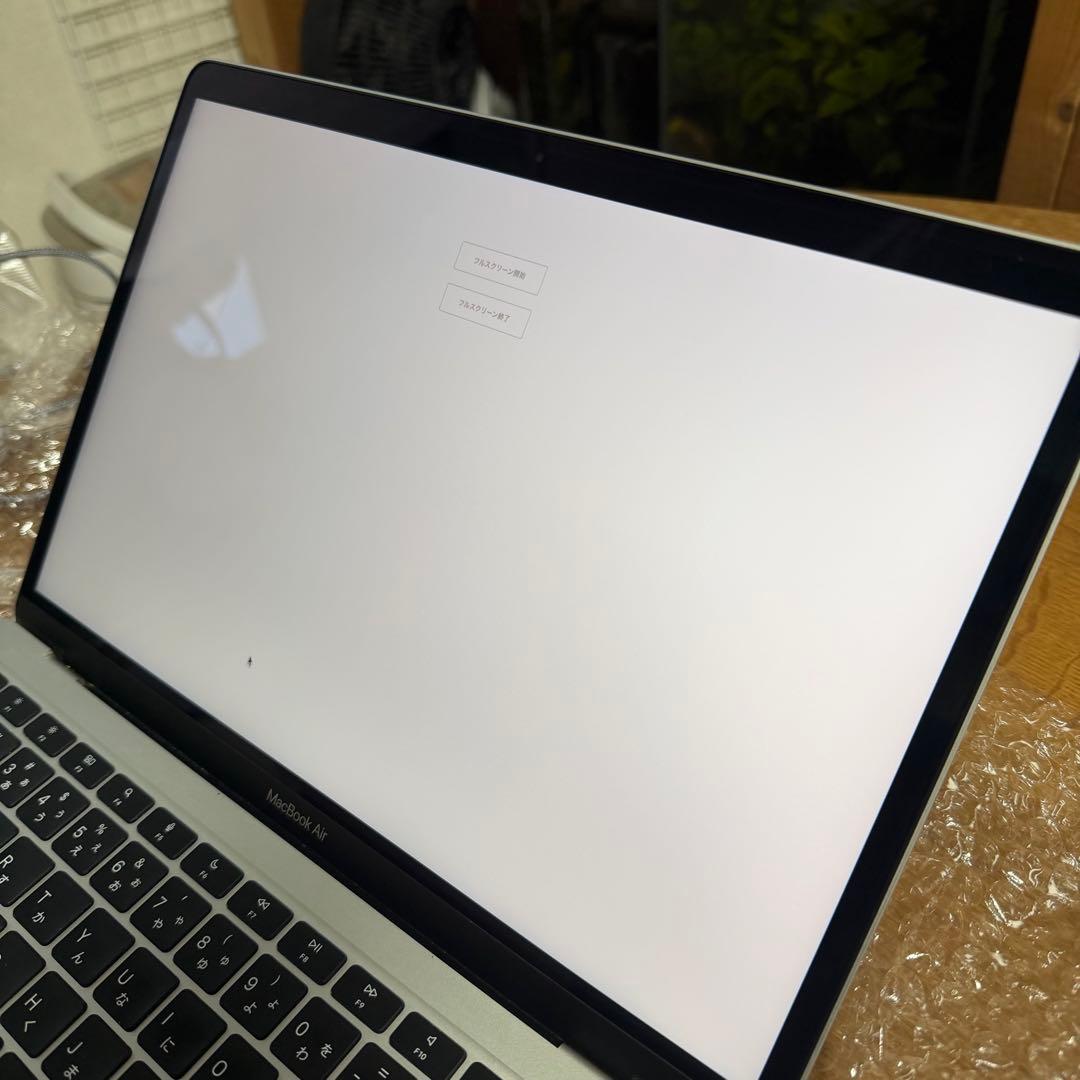 MacBook Air M1 2020 8GB/256GB バッテリー良好