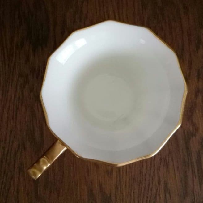 逸品　金彩装飾ハイハンドルC&S　アールデコ　Cauldon　英国アンティーク