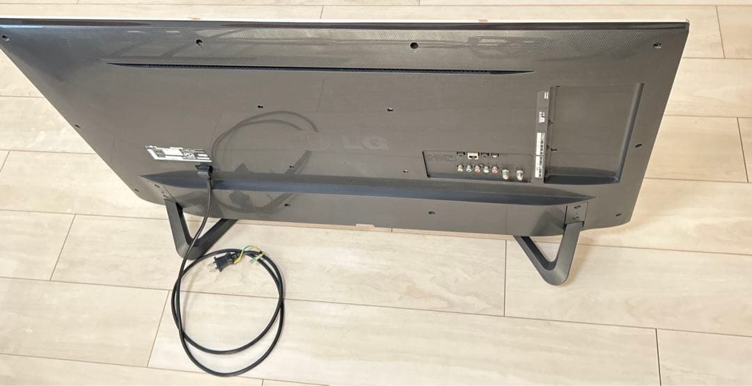 テレビ　43V LG