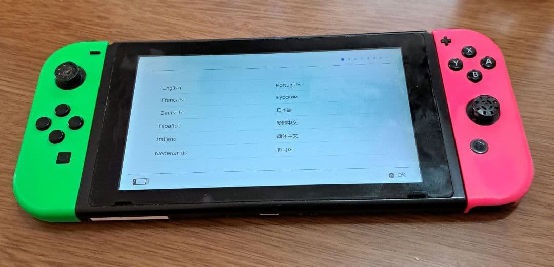 ジャンク品 Nintendo Switch ピンク・グリーン