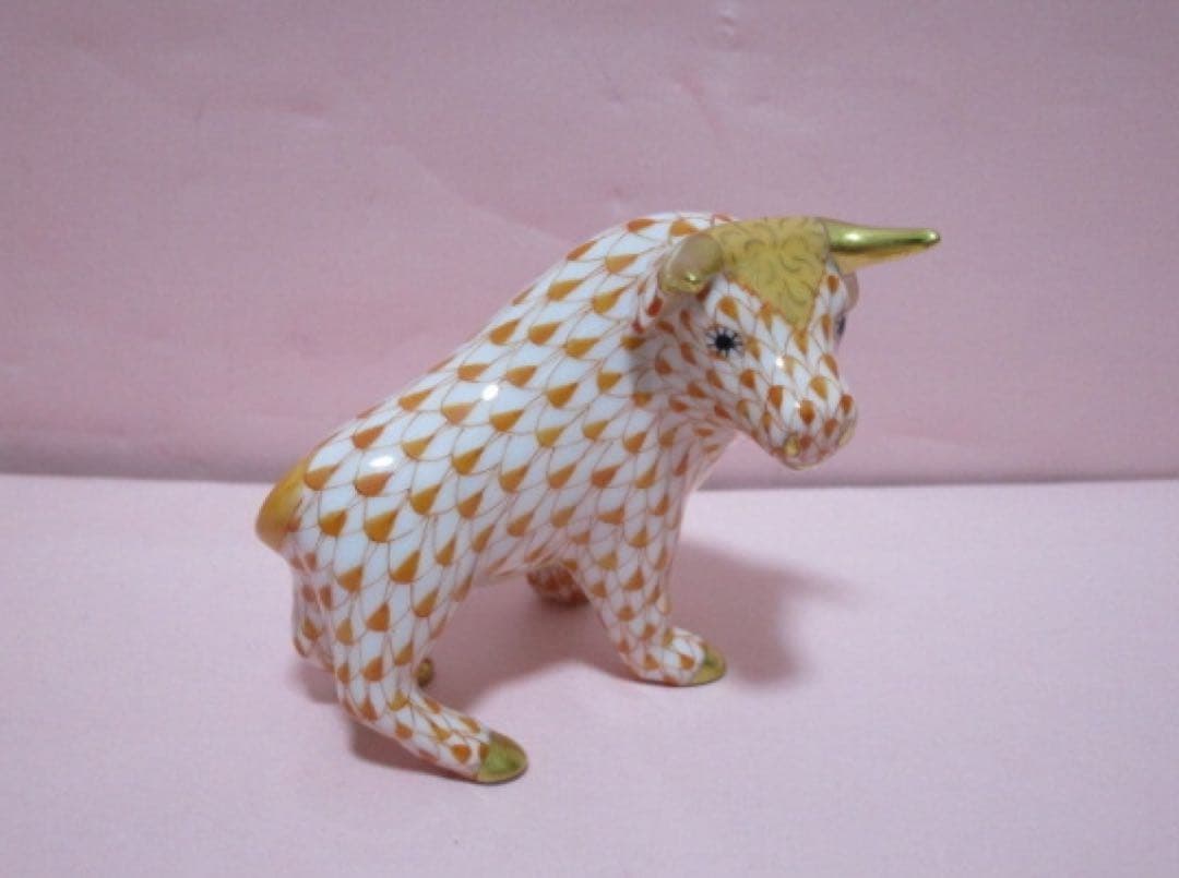 新品　Herend／ヘレンド　干支置物・うし（オレンジ）　ウシ／丑／牛