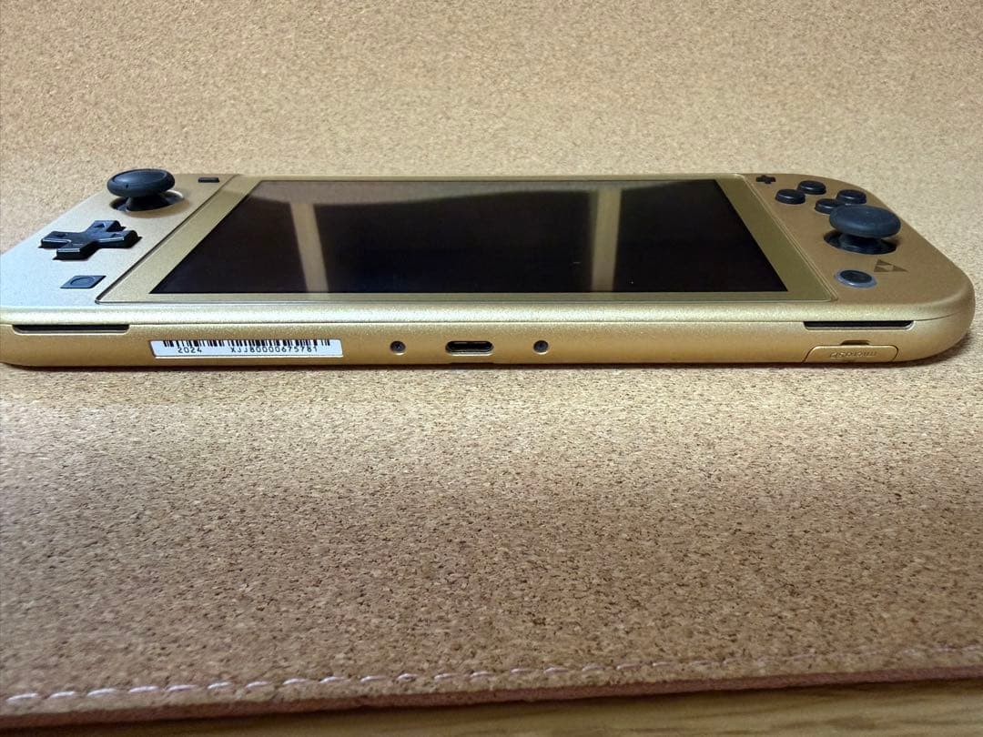 Nintendo Switch Lite ゼルダの伝説デザイン