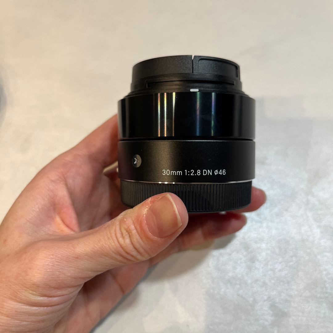 シグマ 30mm F2.8 DN ソニーEマウント用 ブラック