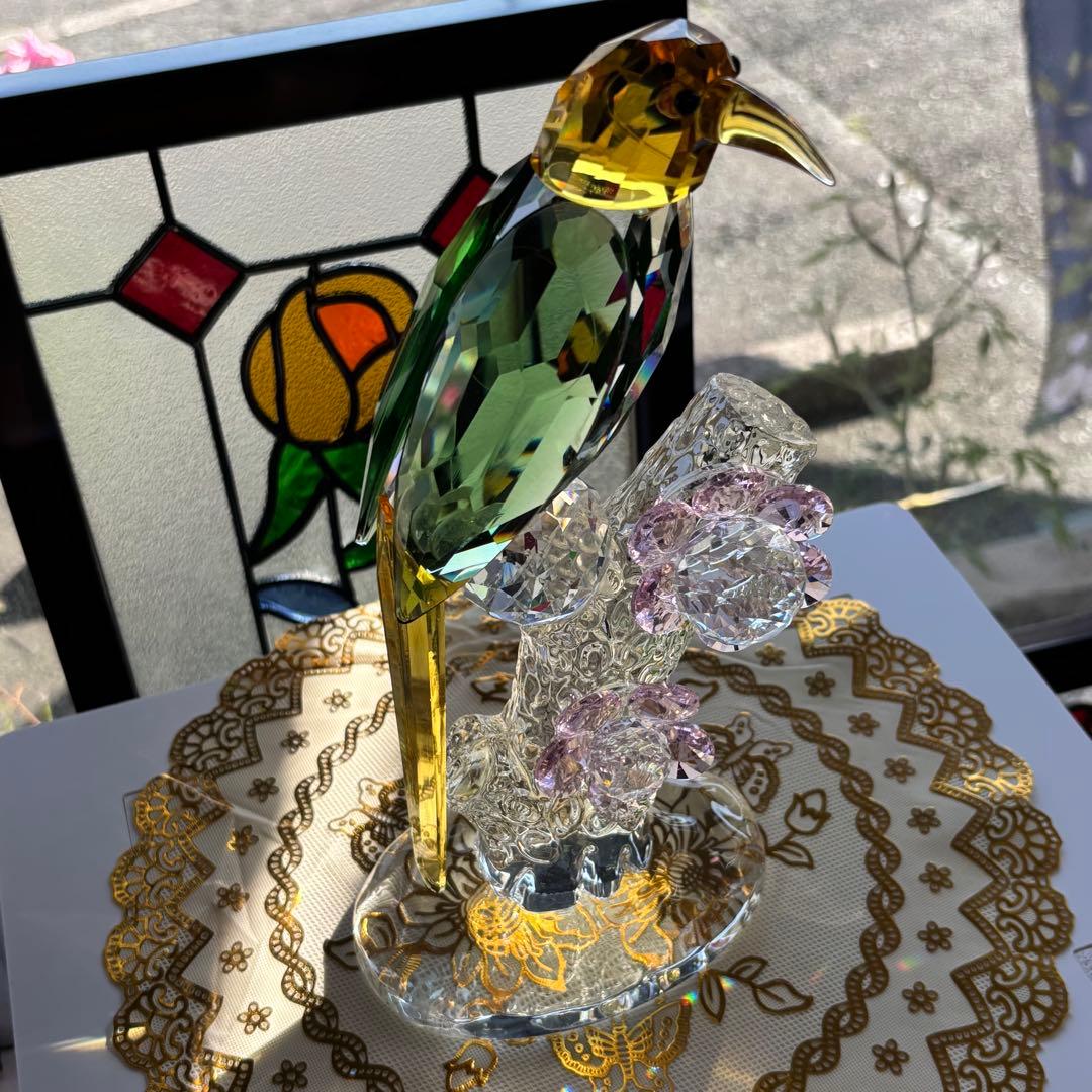 クリスタル製 鳥の置物
