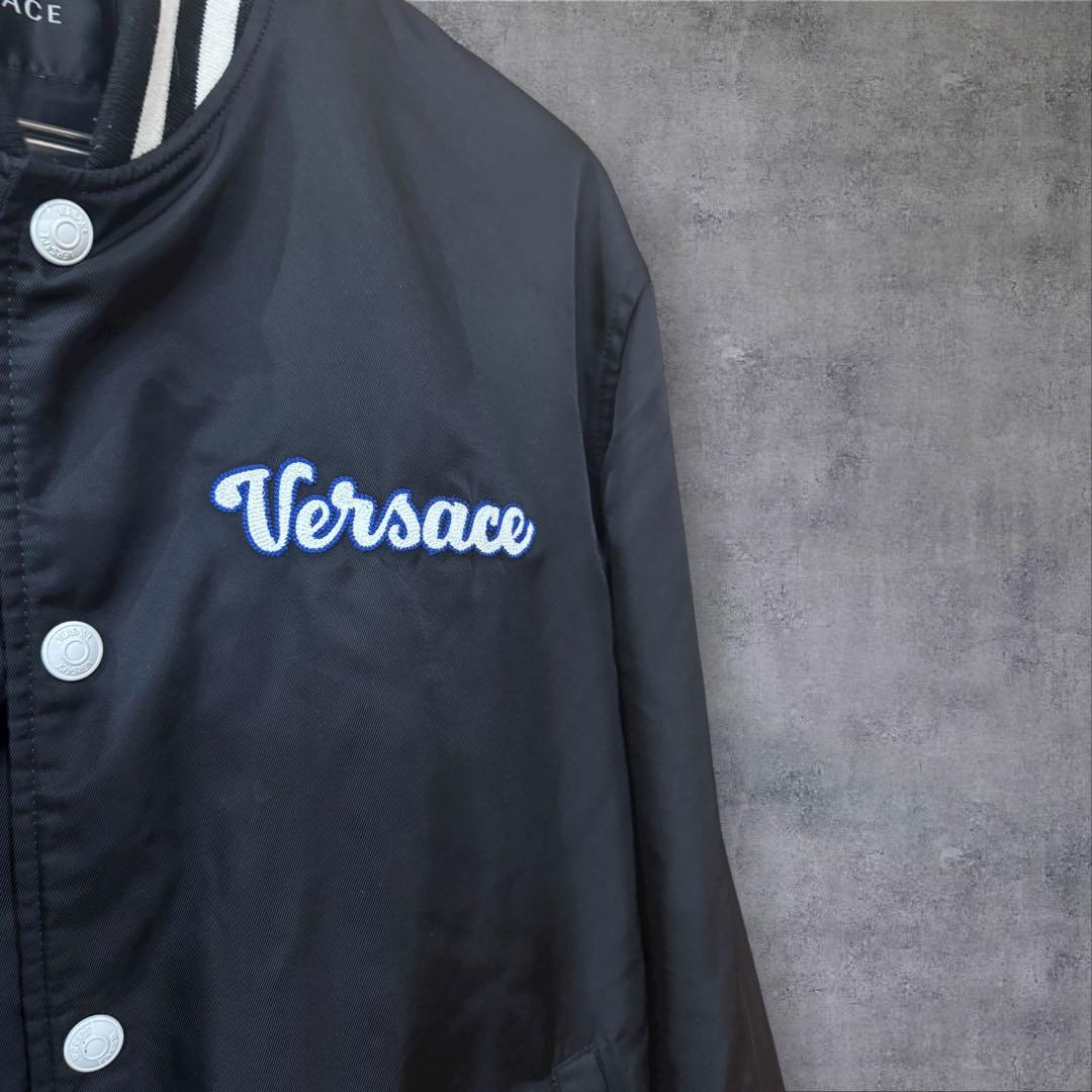 VERSACE ブラック スタジャン L ブルゾン ヴェルサーチ