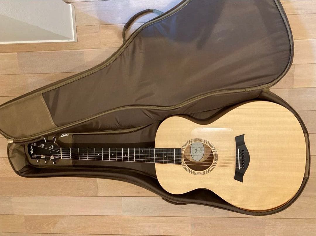Taylor ギター