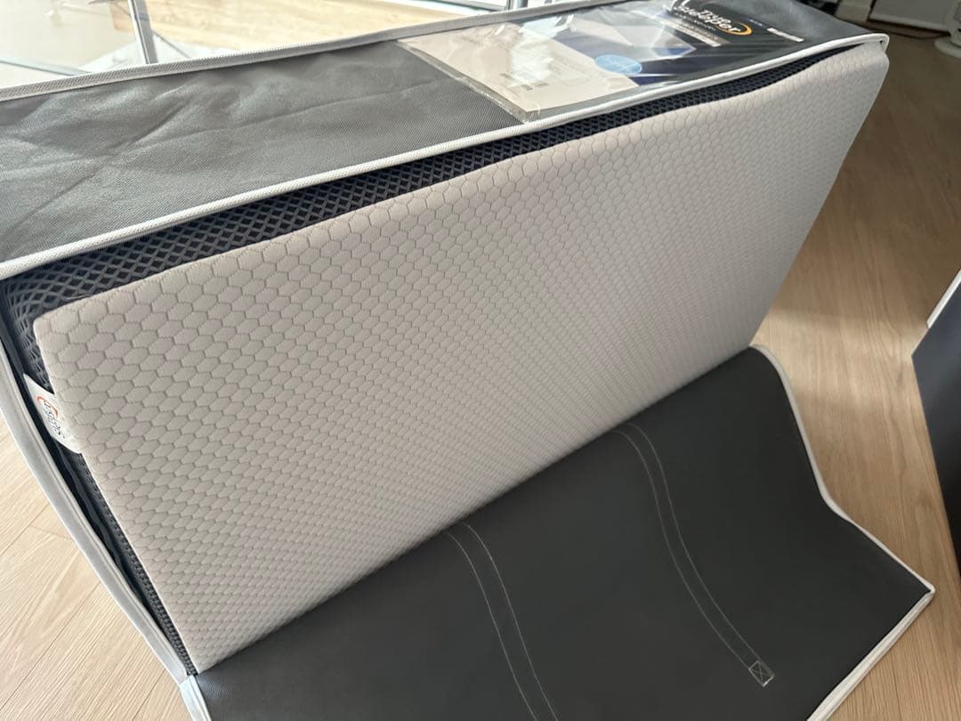 【最安値】送料込み！新品未使用トゥルースリーパーエアフリー三つ折りタイプ