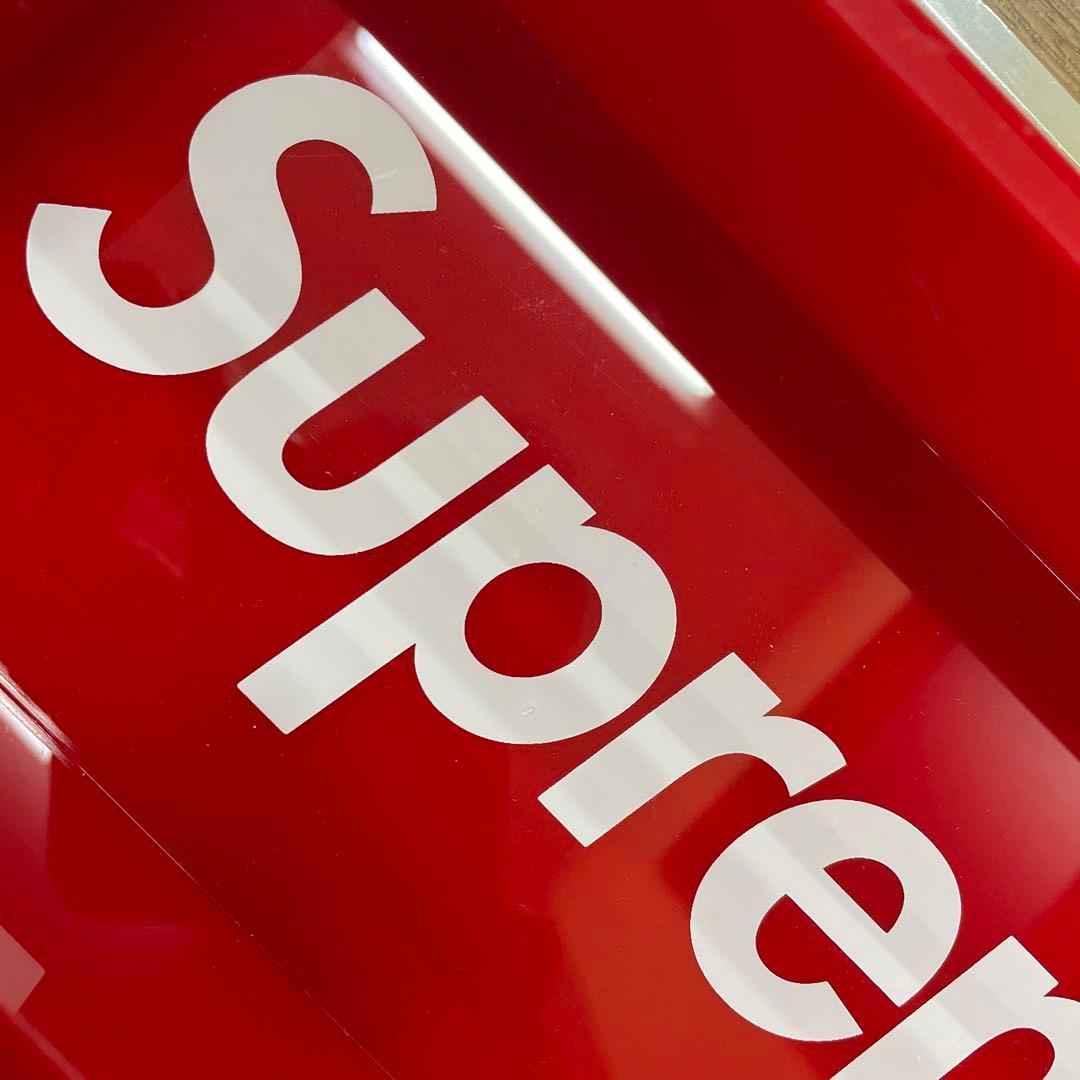 supreme アクリルケース　肉厚
