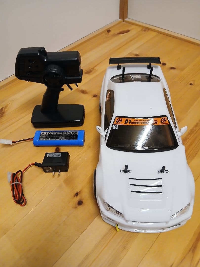 Nissan Skyline 34GT-R 中古ラジコンカー TT-01