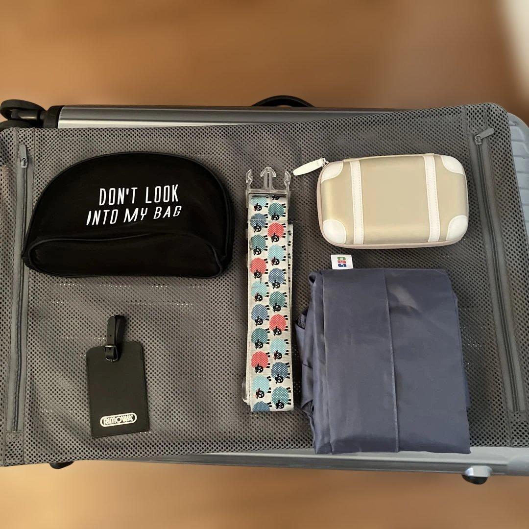 RIMOWA サルサ　シルバー キャリーケース　オマケつき