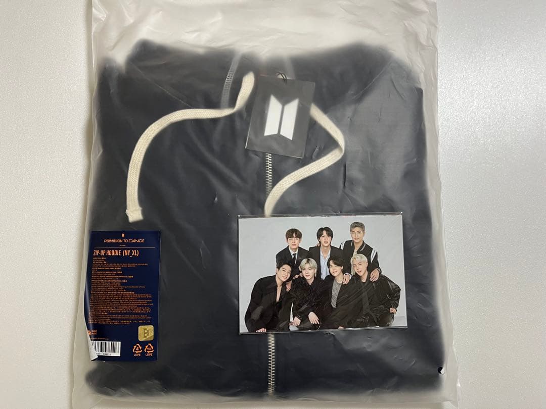 PERMISSION TO DANCE グッズセット