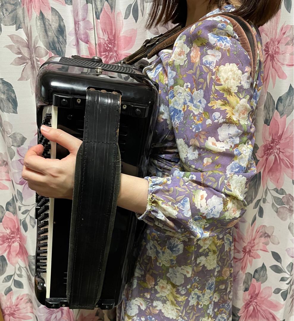 GIULIETTI アコーディオン ブラック　M52